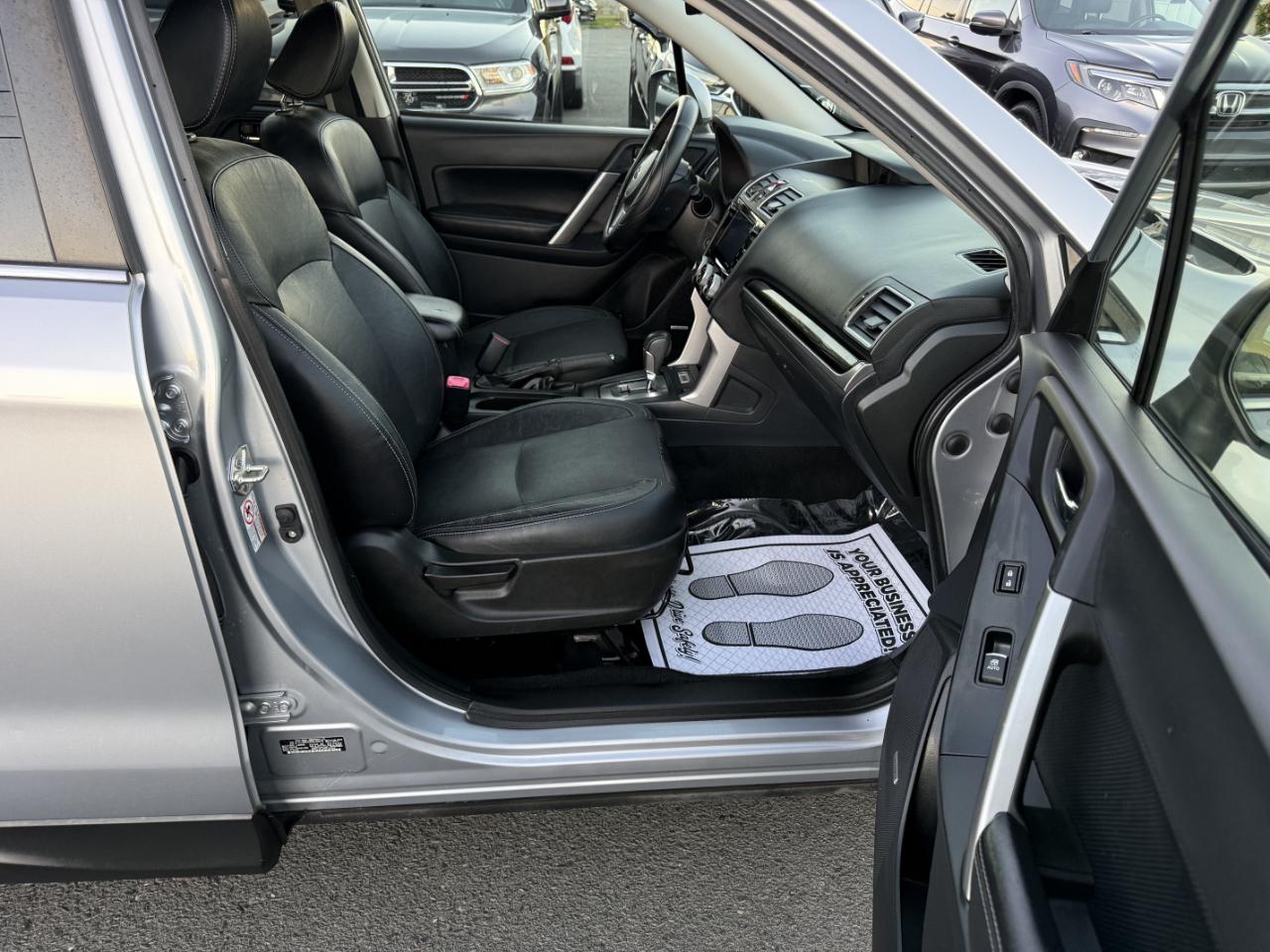 Subaru Forester 2.5i Limited 2017