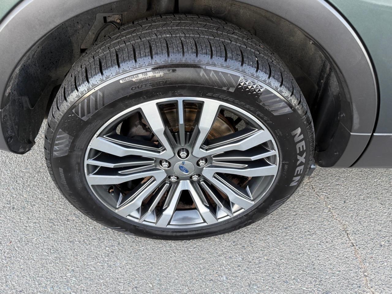 Ford Explorer Platinum AWD 2016