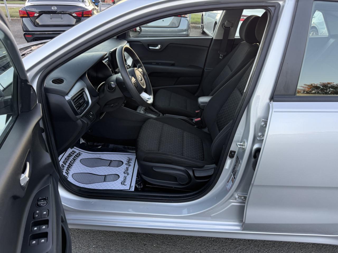 Kia Rio S 2021