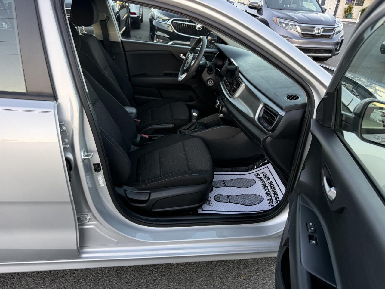 Kia Rio S 2021
