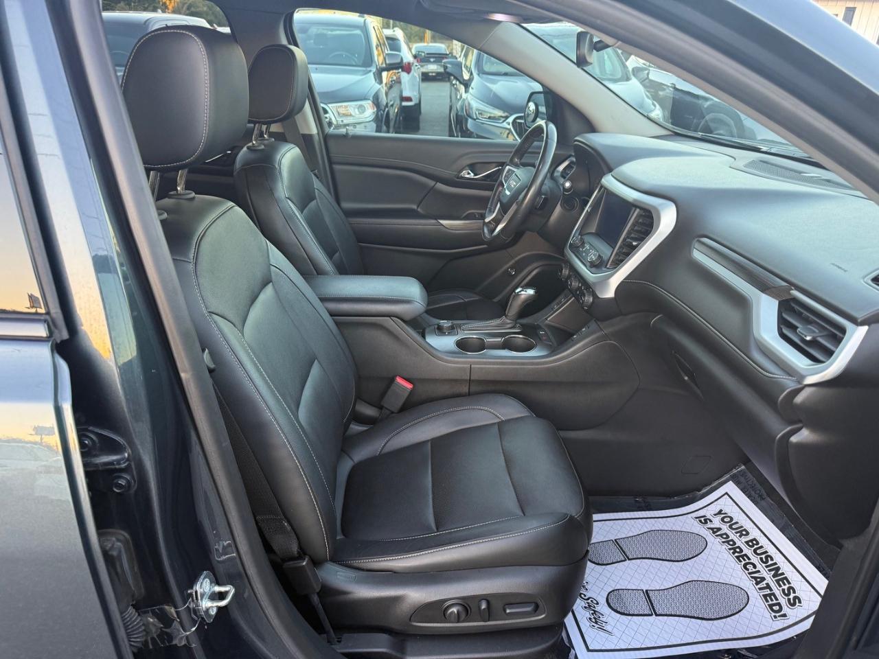 GMC Acadia SLT-1 FWD 2019