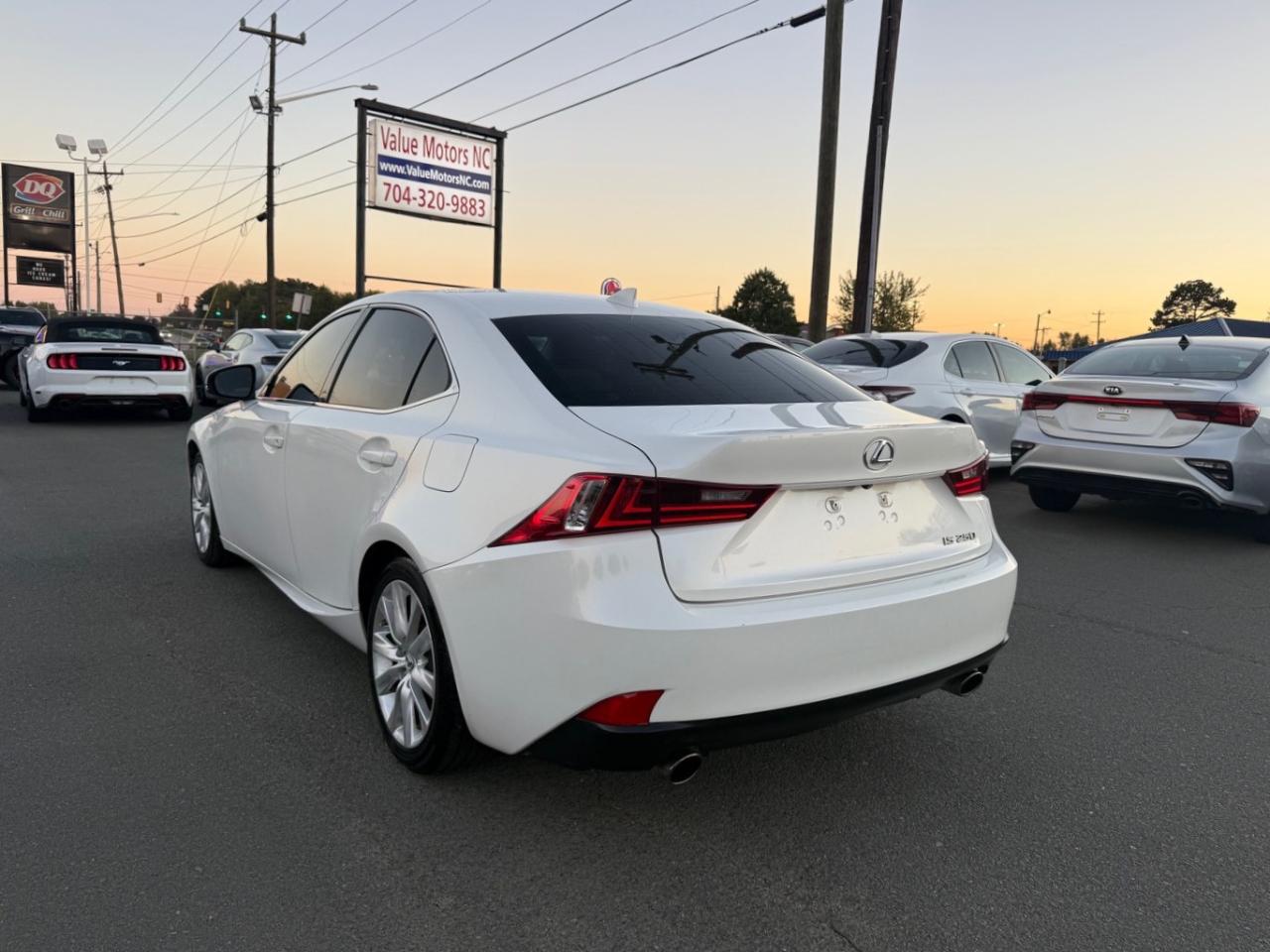 Lexus IS 250 RWD 2015