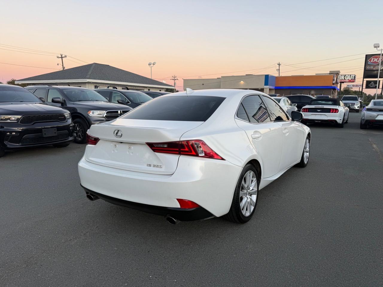 Lexus IS 250 RWD 2015