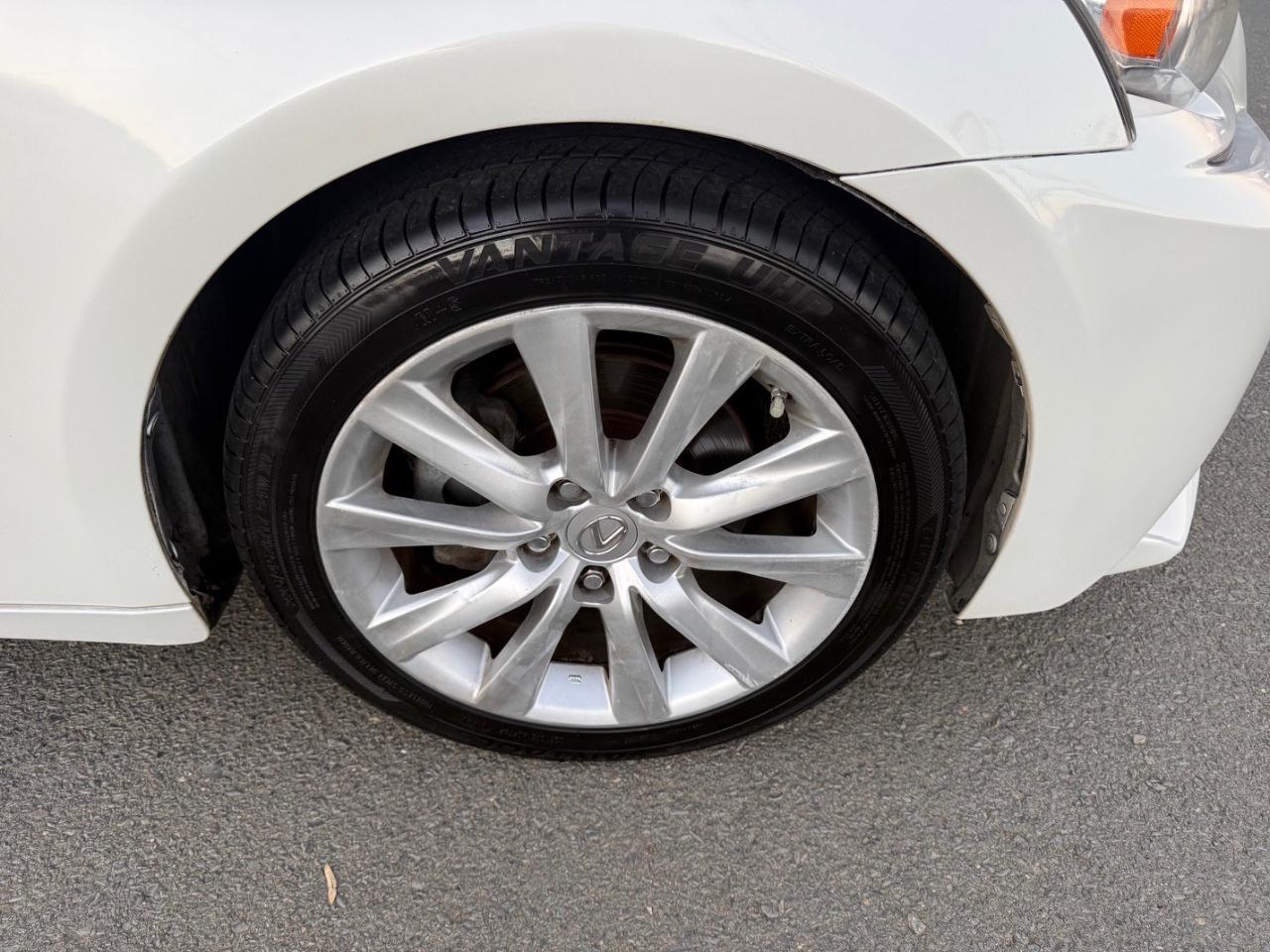 Lexus IS 250 RWD 2015