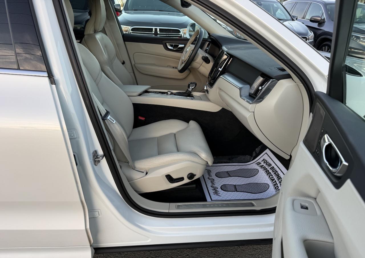 Volvo XC60 T6 Momentum AWD 2019