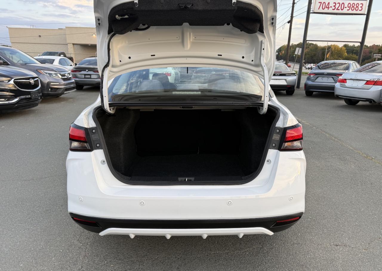 Nissan Versa S CVT 2020