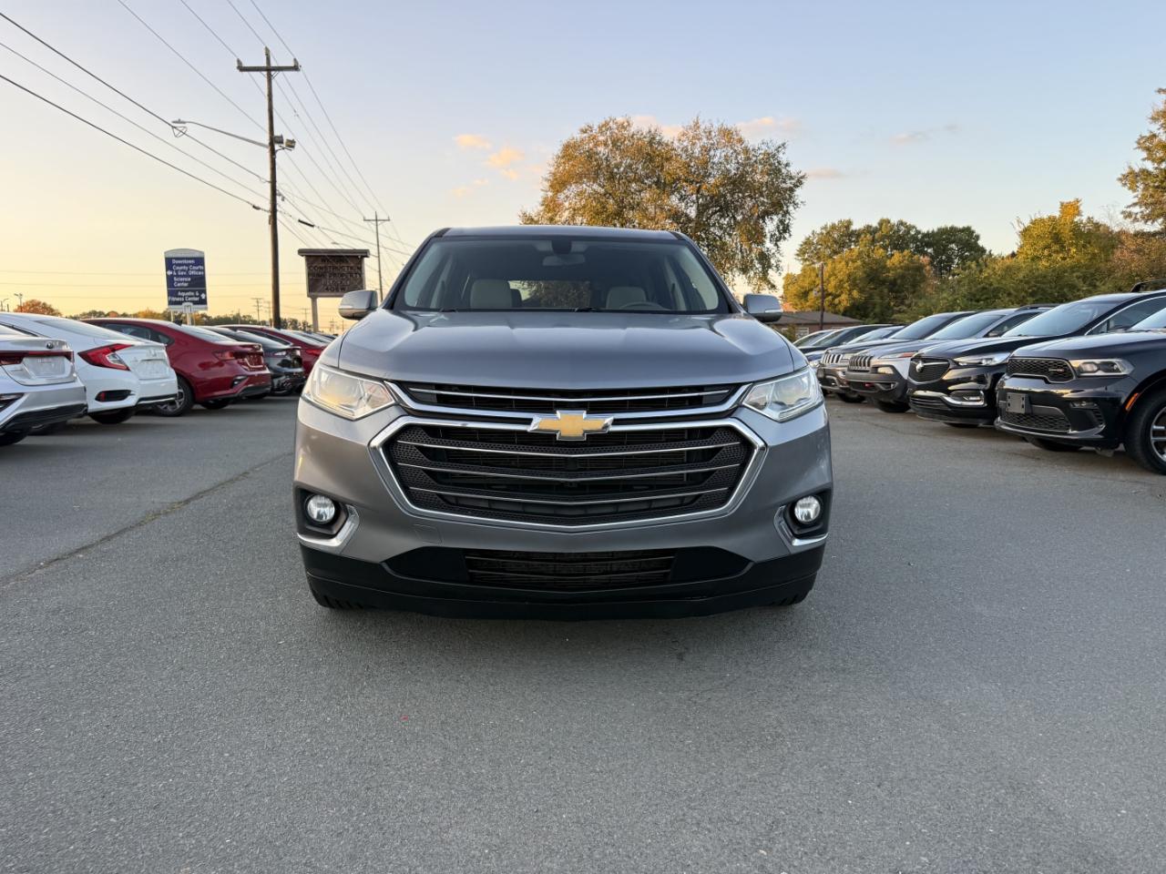 Chevrolet Traverse LT Cloth FWD 2021