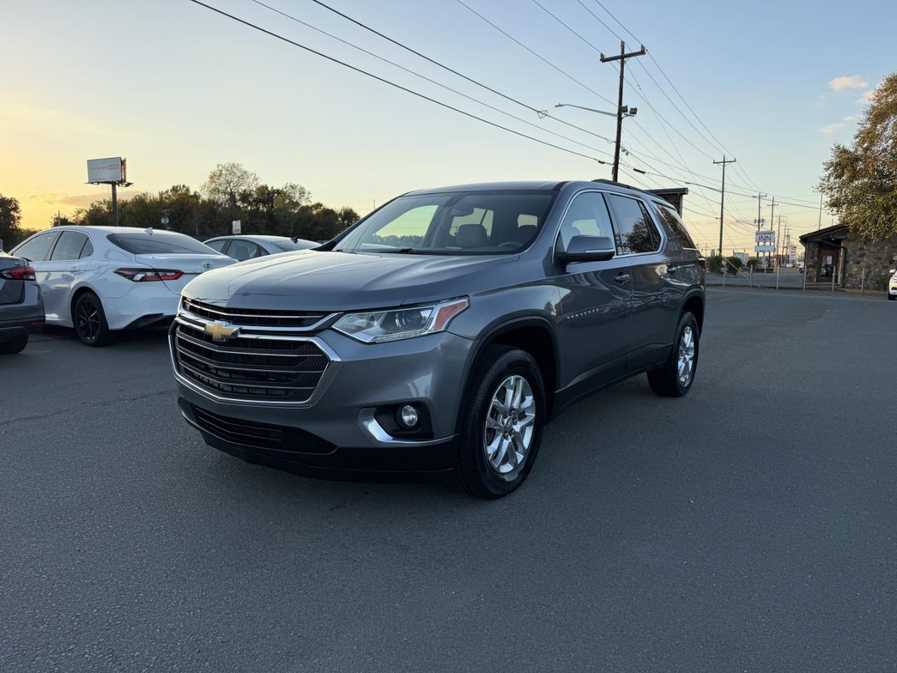 Chevrolet Traverse LT Cloth FWD 2021