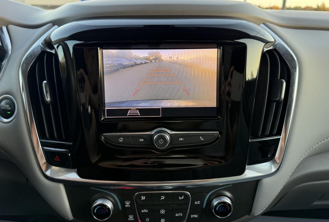 Chevrolet Traverse LT Cloth FWD 2021
