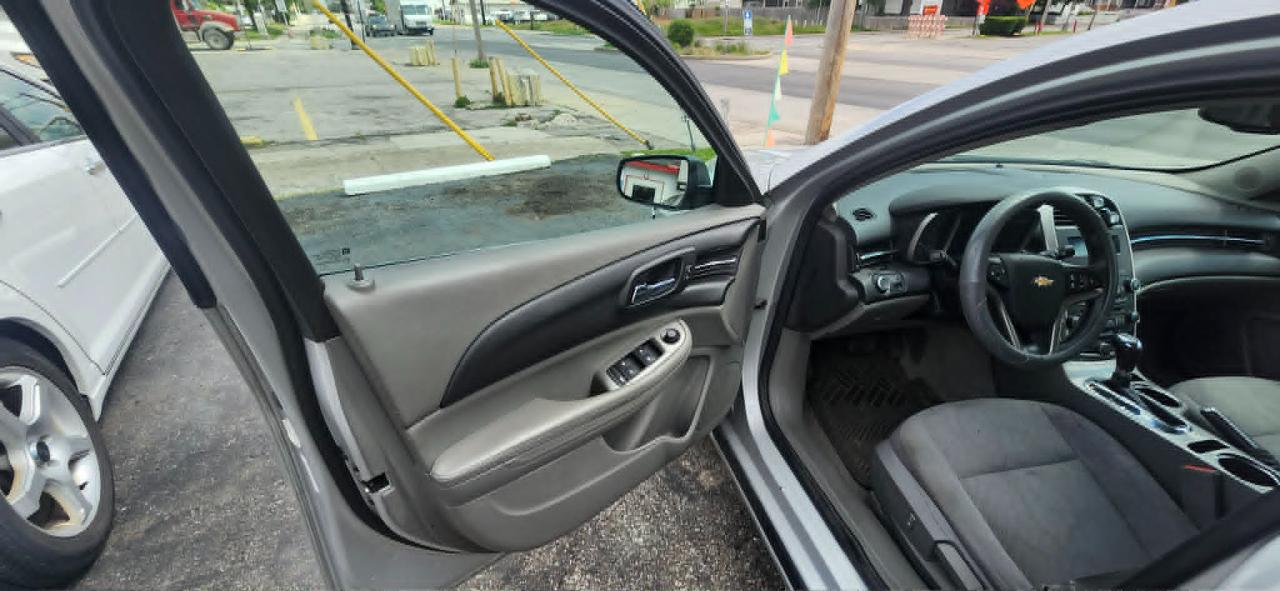 Chevrolet Malibu LS 2014