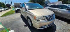 2013 Chrysler Town & Country 