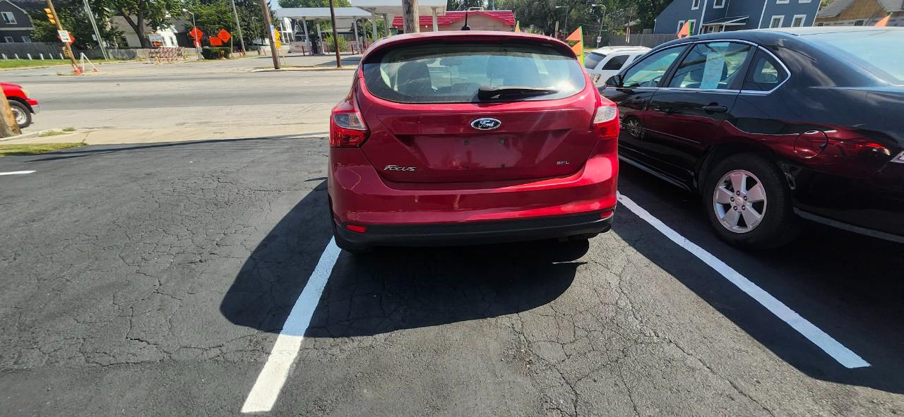 Ford Focus SEL 2012