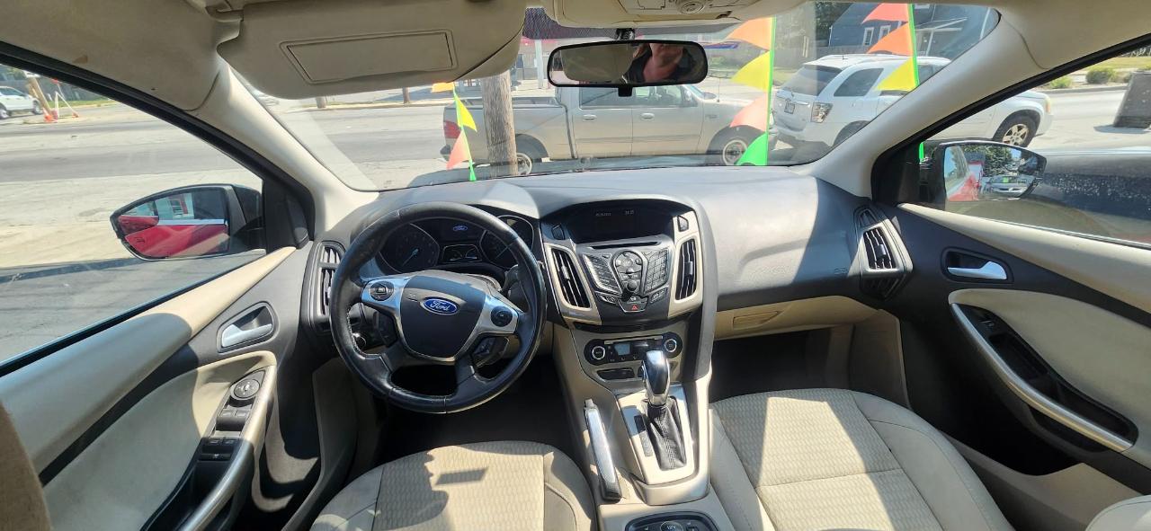 Ford Focus SEL 2012