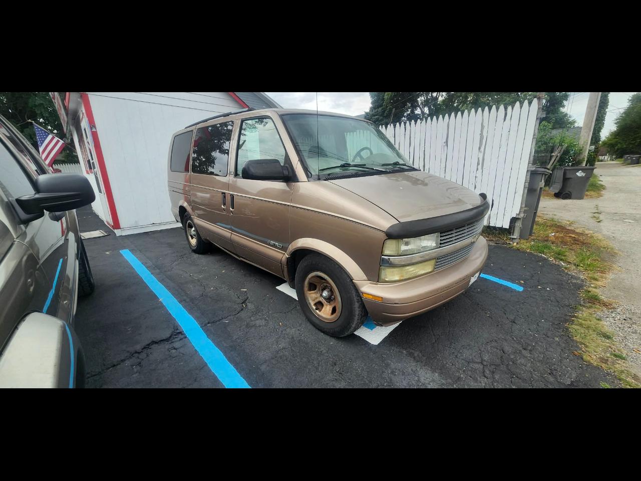 Chevrolet Astro 2WD 2002