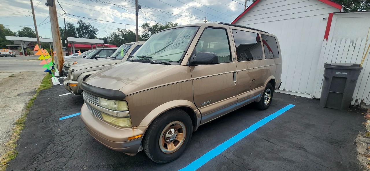 Chevrolet Astro 2WD 2002