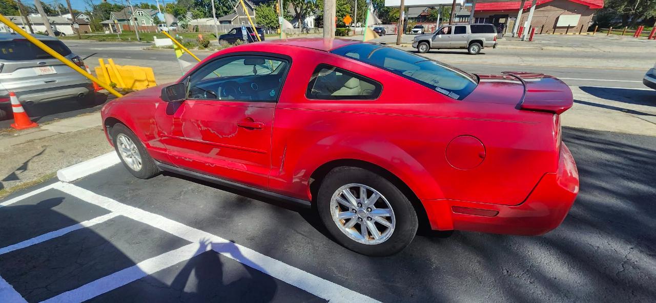 Ford Mustang V6 Premium Coupe 2008
