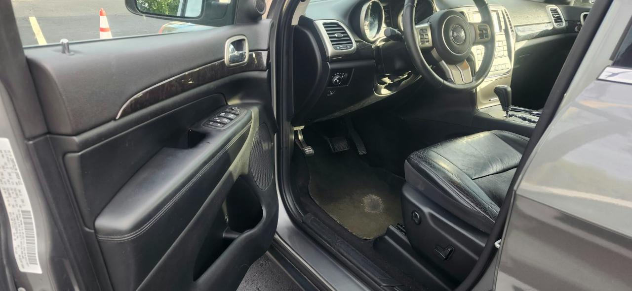 Jeep Grand Cherokee Laredo 4WD 2013