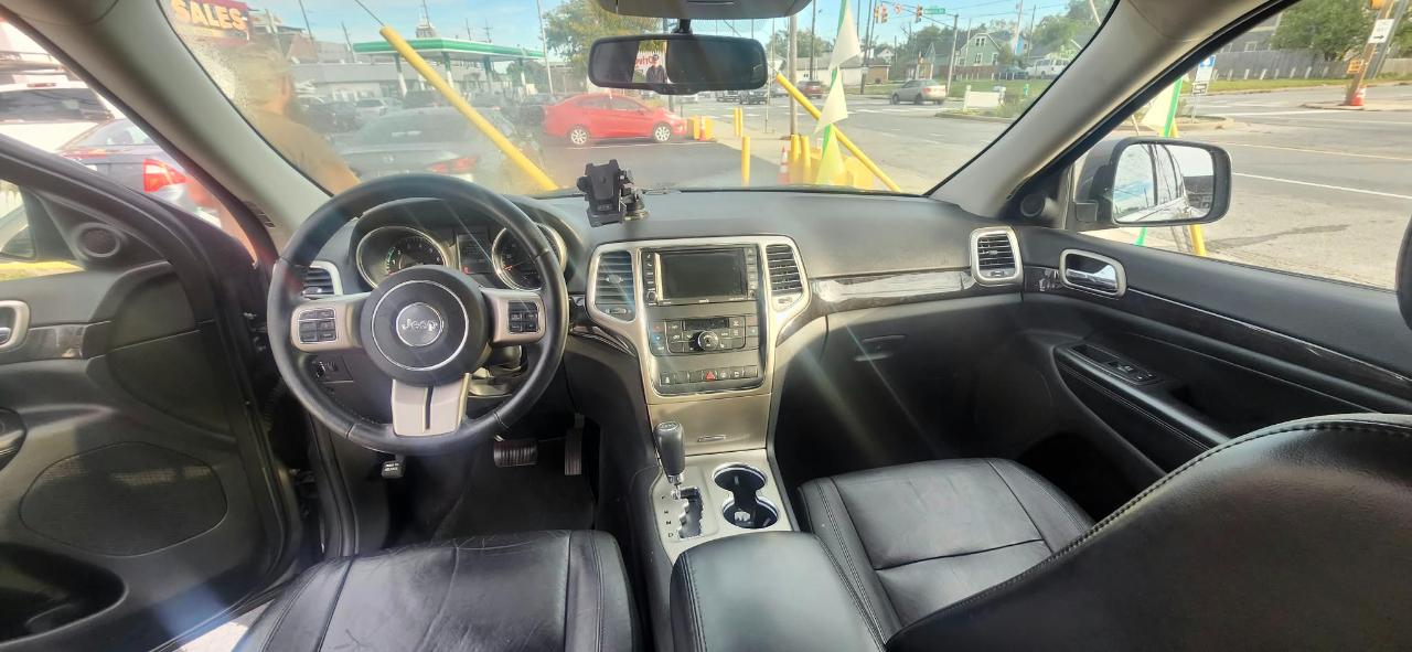 Jeep Grand Cherokee Laredo 4WD 2013