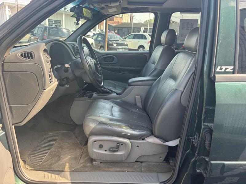 Chevrolet TrailBlazer LS 4WD 2002