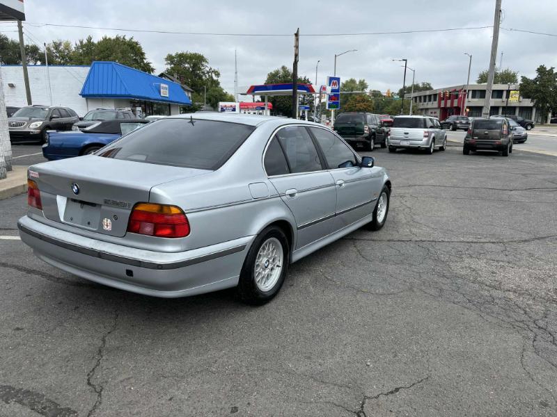 BMW 5-Series 528i 1998