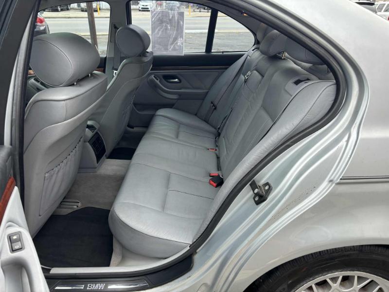 BMW 5-Series 528i 1998