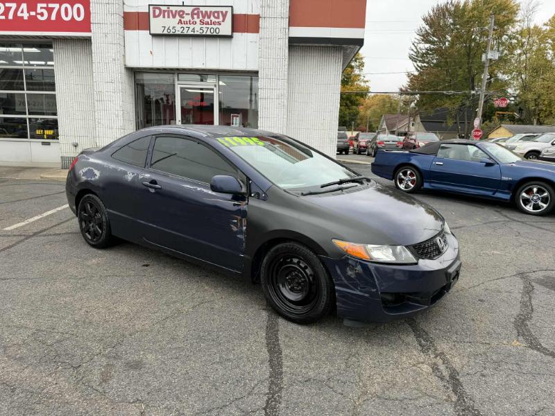 Honda Civic LX Coupe 5-Speed AT 2010