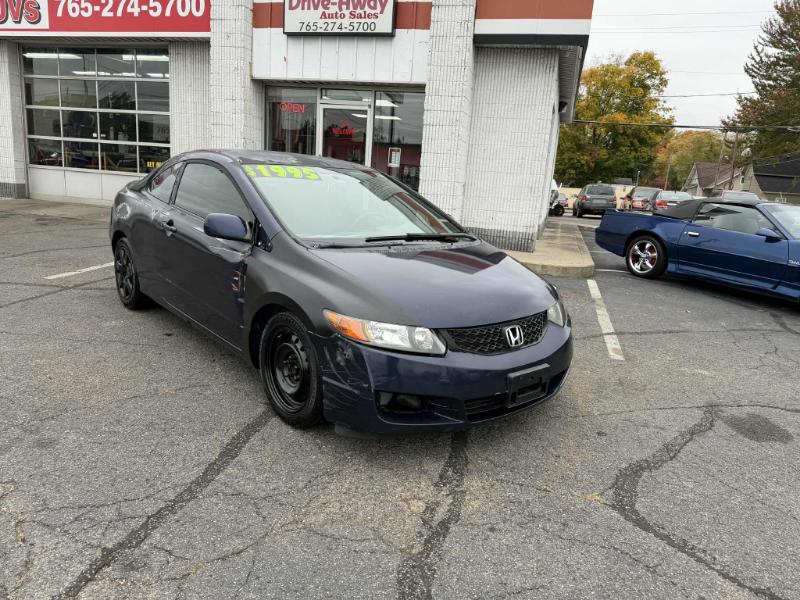 Honda Civic LX Coupe 5-Speed AT 2010