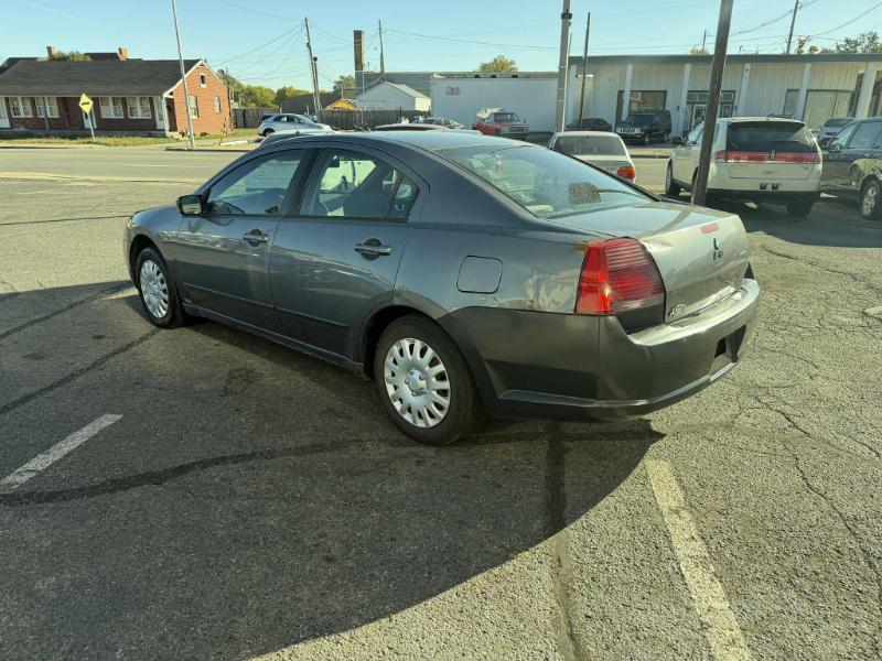 Mitsubishi Galant SE 2006