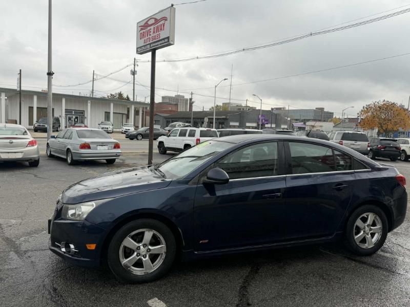 Chevrolet Cruze 1LT 2011