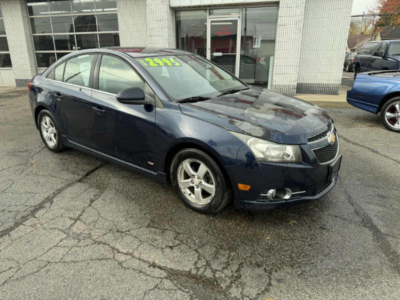 Chevrolet Cruze 1LT 2011