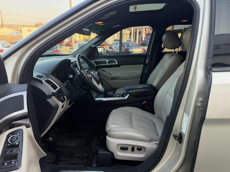 Ford Explorer Limited 4WD 2011