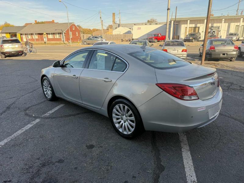 Buick Regal CXL - 4XL 2011