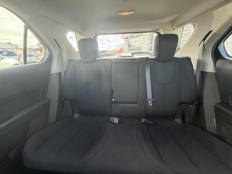 Chevrolet Equinox LS 2WD 2015