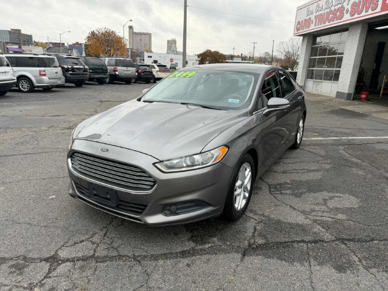 Ford Fusion SE 2014