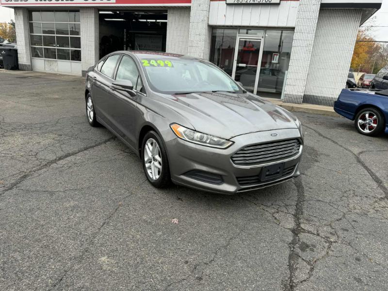 Ford Fusion SE 2014