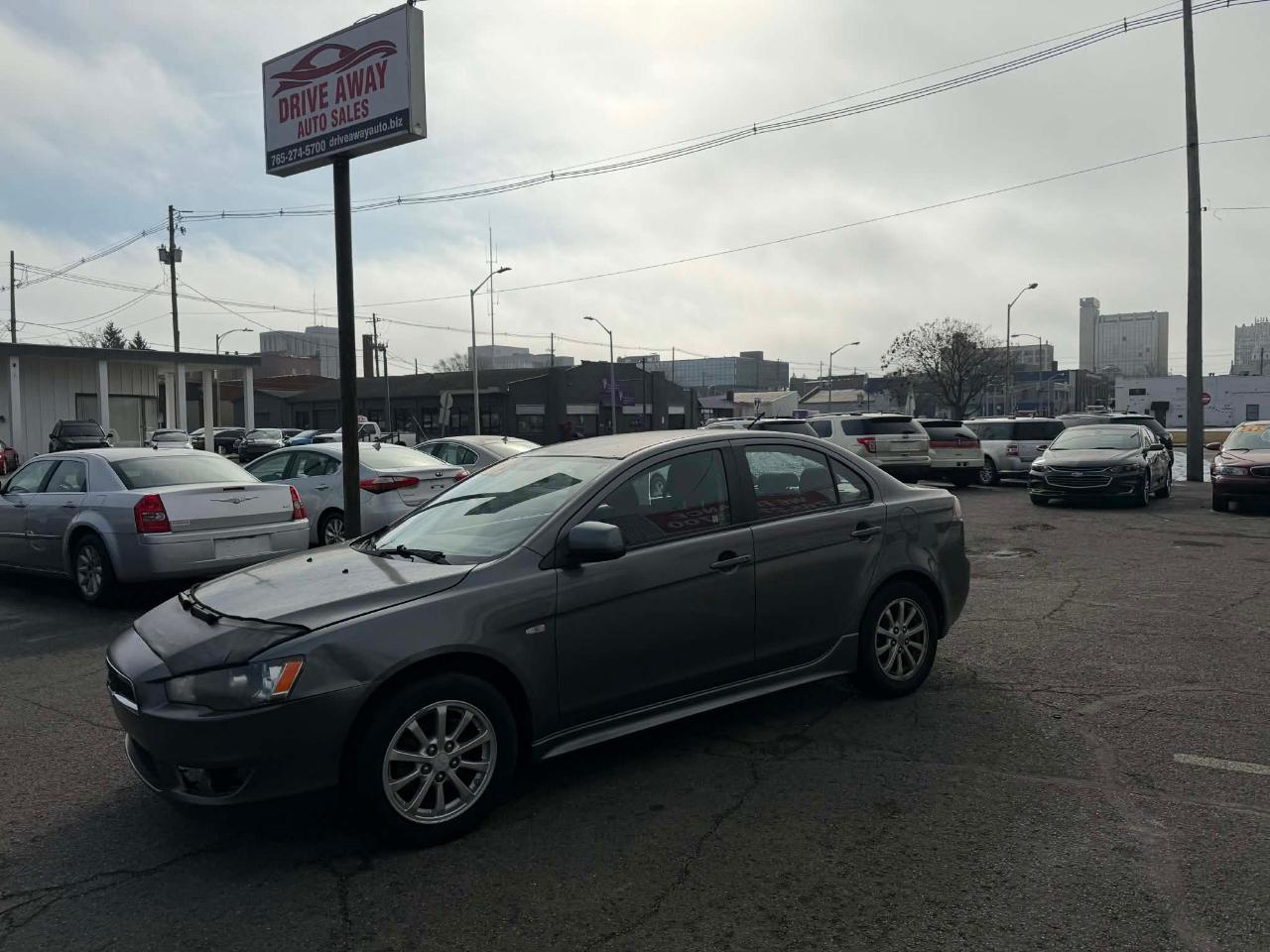 Mitsubishi Lancer ES 2010
