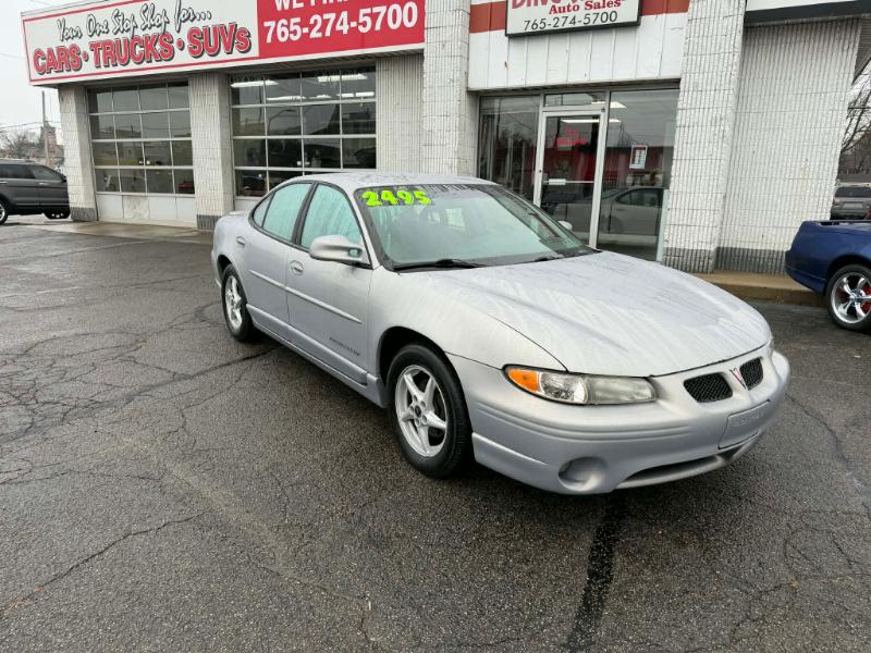 Pontiac Grand Prix GT sedan 2000