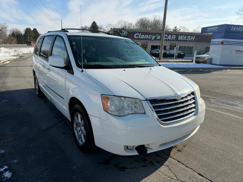 Chrysler Town & Country Touring 2010
