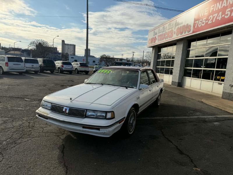 Oldsmobile Cutlass Ciera Brougham Sedan 1987