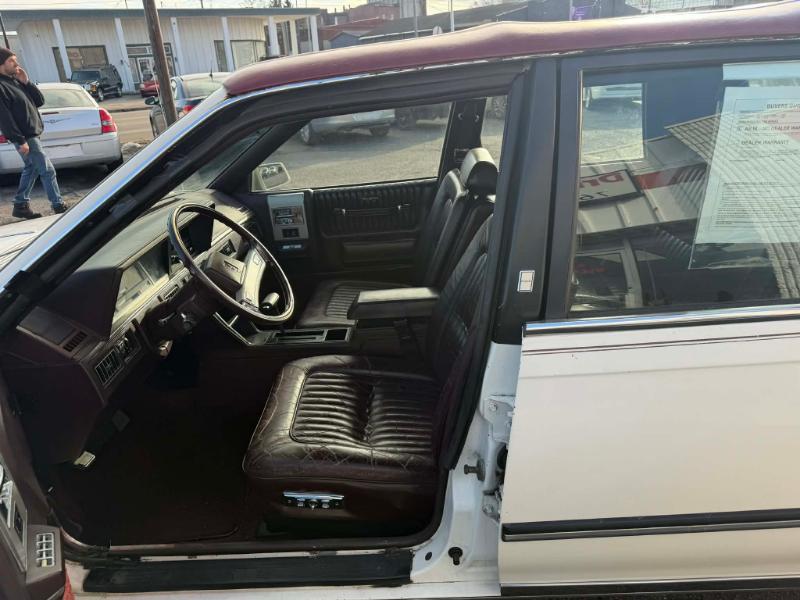 Oldsmobile Cutlass Ciera Brougham Sedan 1987