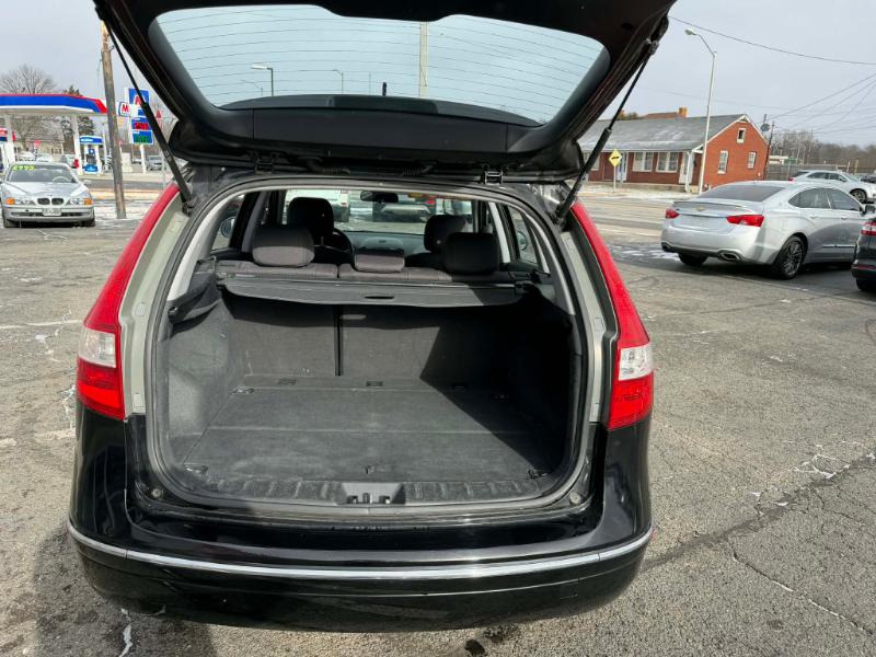 Hyundai Elantra Touring GLS Manual 2011