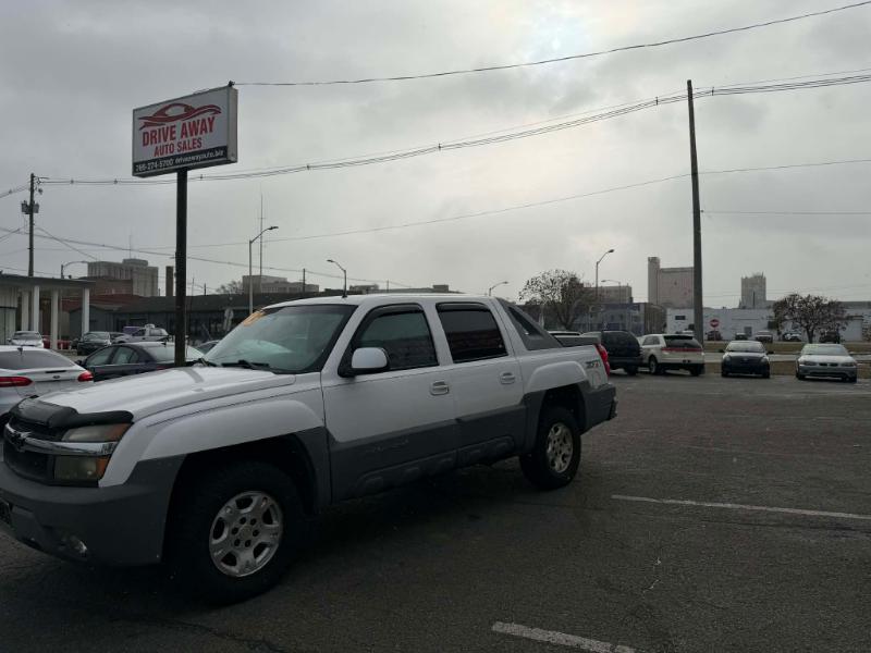 Chevrolet Avalanche 1500 4WD 2002