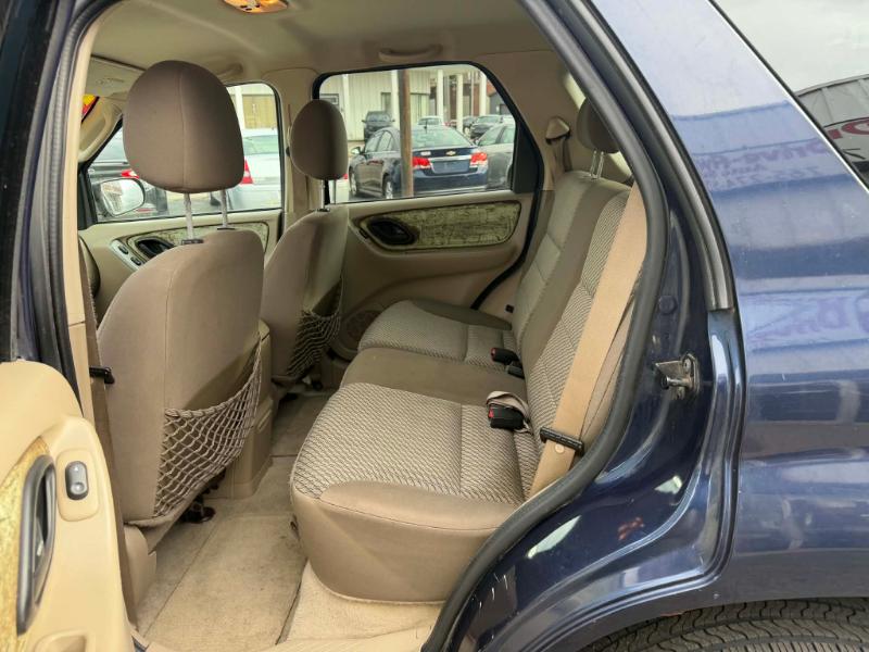 Ford Escape XLT 2WD 2004
