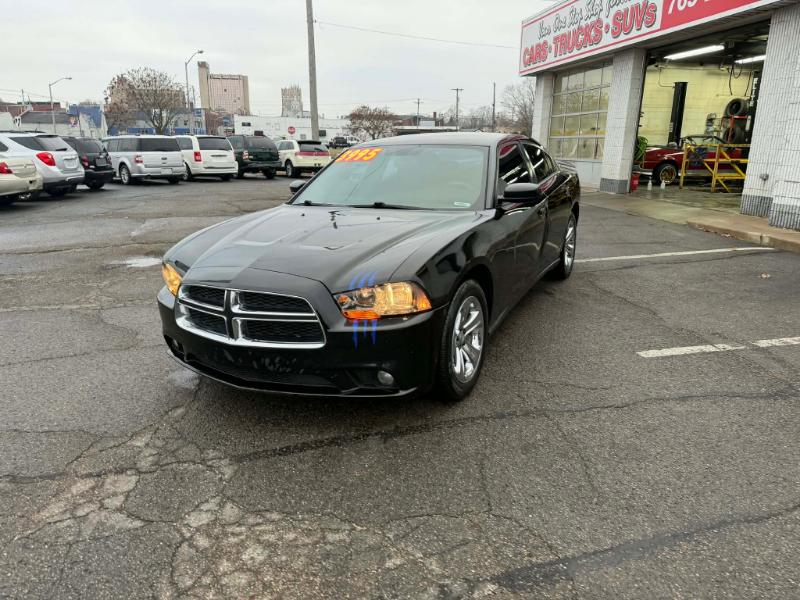 Dodge Charger SE 2013