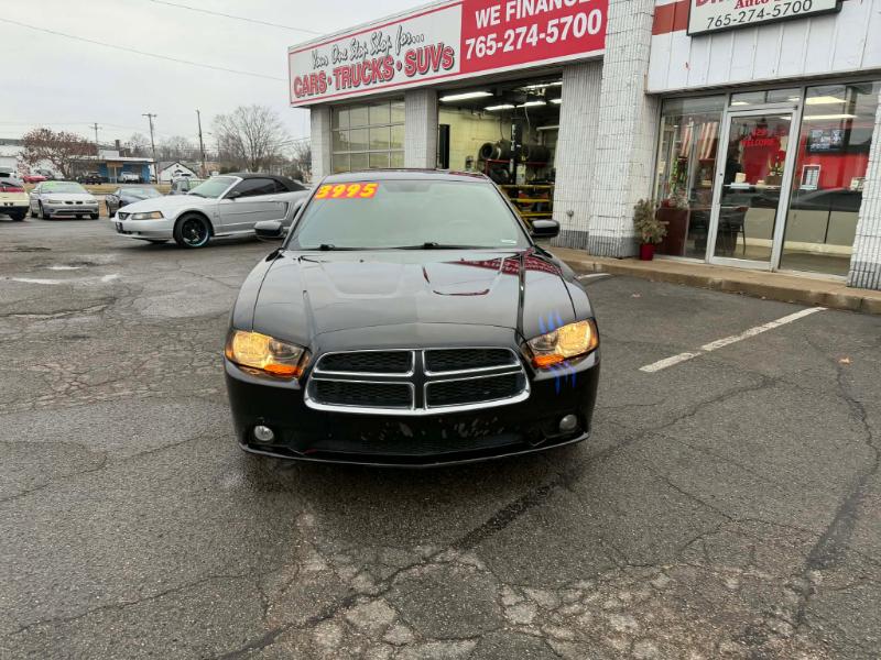 Dodge Charger SE 2013