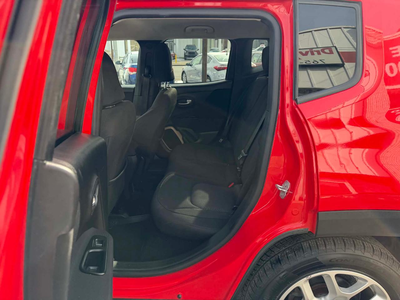 Jeep Renegade Latitude FWD 2015