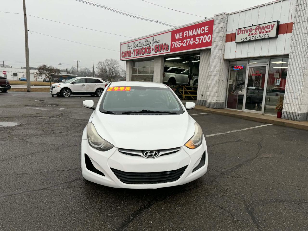 Hyundai Elantra SE 6AT 2016