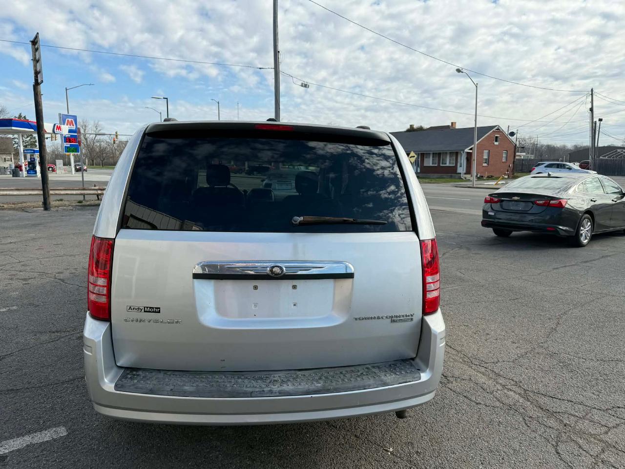 Chrysler Town & Country Touring 2010