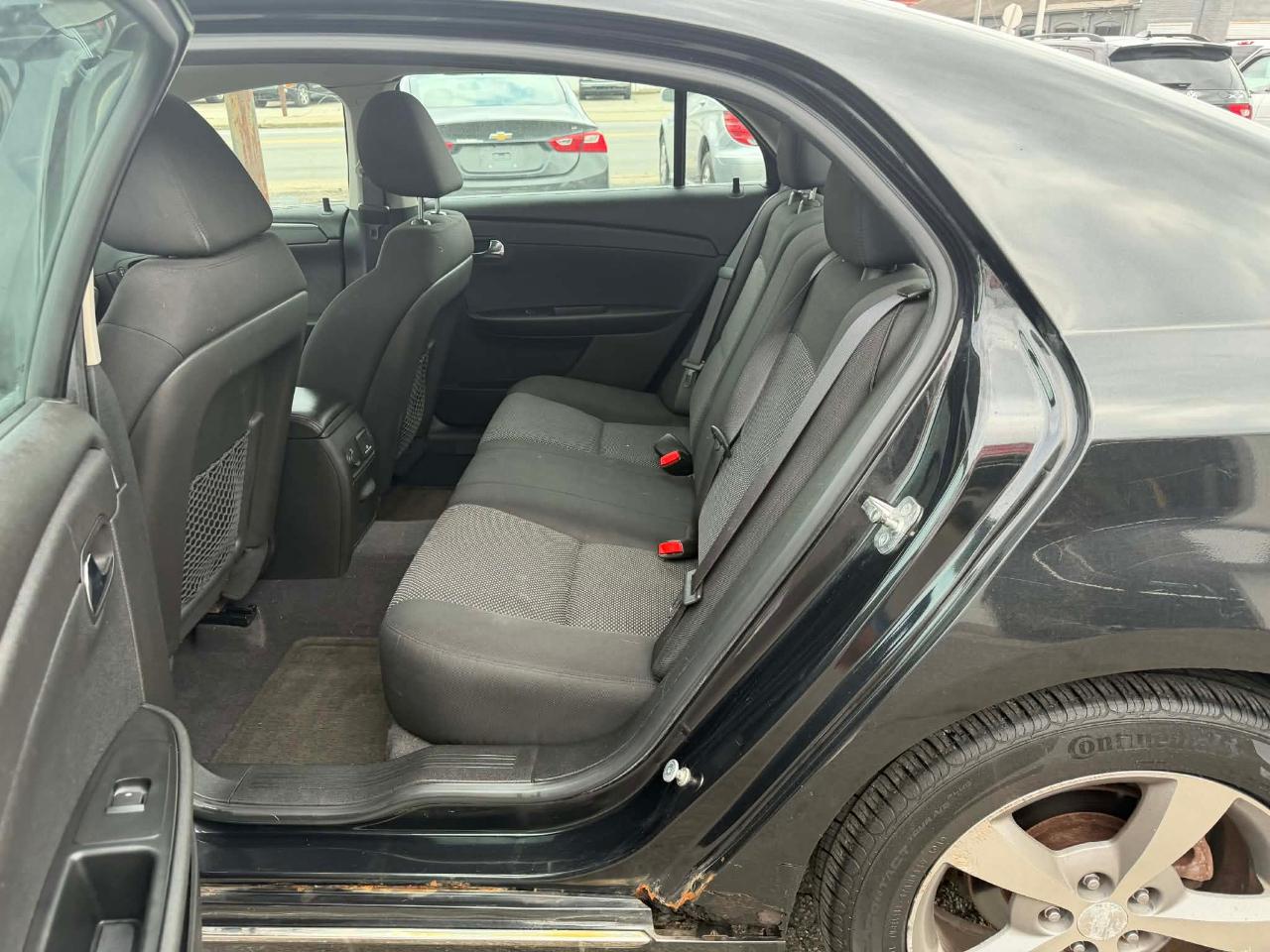 Chevrolet Malibu 1LT 2012