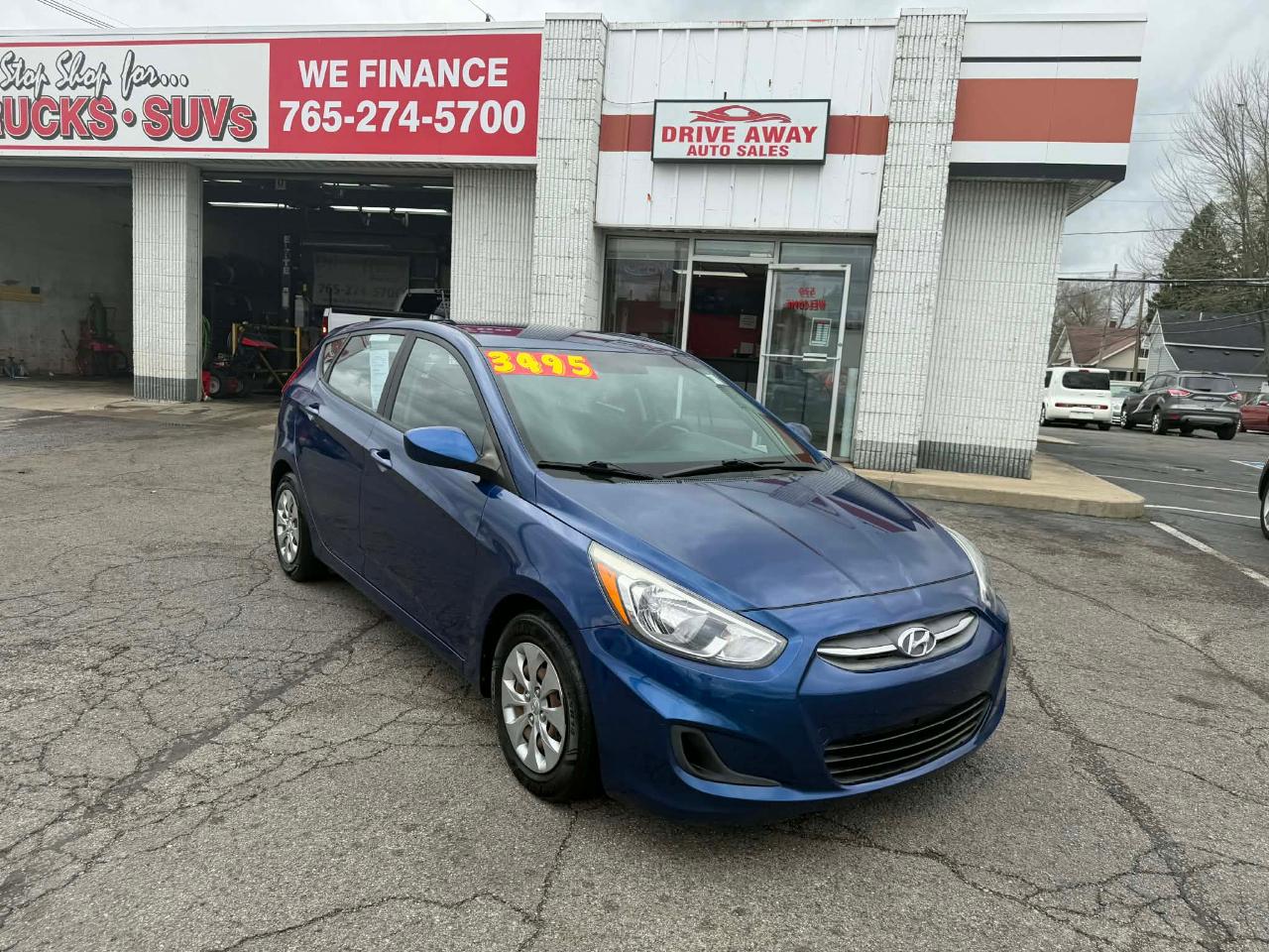 Hyundai Accent SE 5-Door 6A 2016